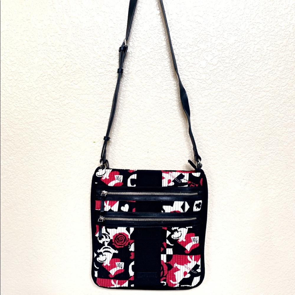 Vera Bradley Alice in Wonderland Painting the Roses Red crossbody purse bag tote - Picture 8 of 8